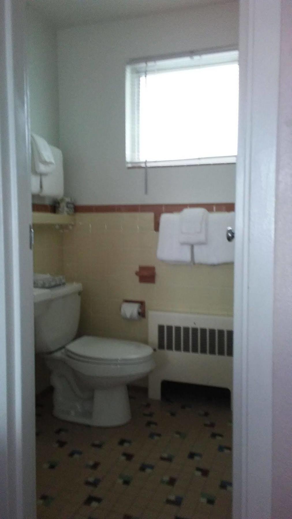 Exit 41 Travel Inn Литлтон Экстерьер фото