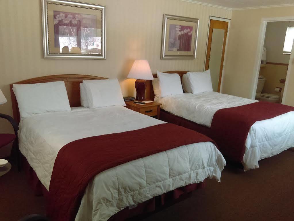 Exit 41 Travel Inn Литлтон Экстерьер фото